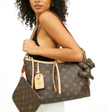 Shoulder bag & puppy keychain