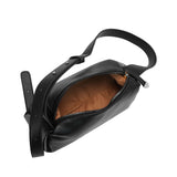 Shoulder bag & large capacity